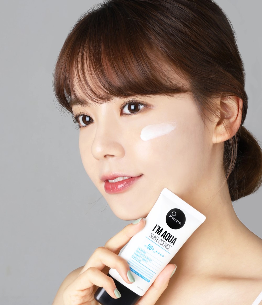 Buy I'm Aqua Korean Sunscreen SPF 50+ Pa++++ from SUNTIQUE available online at VEND. Explore more skincare products now