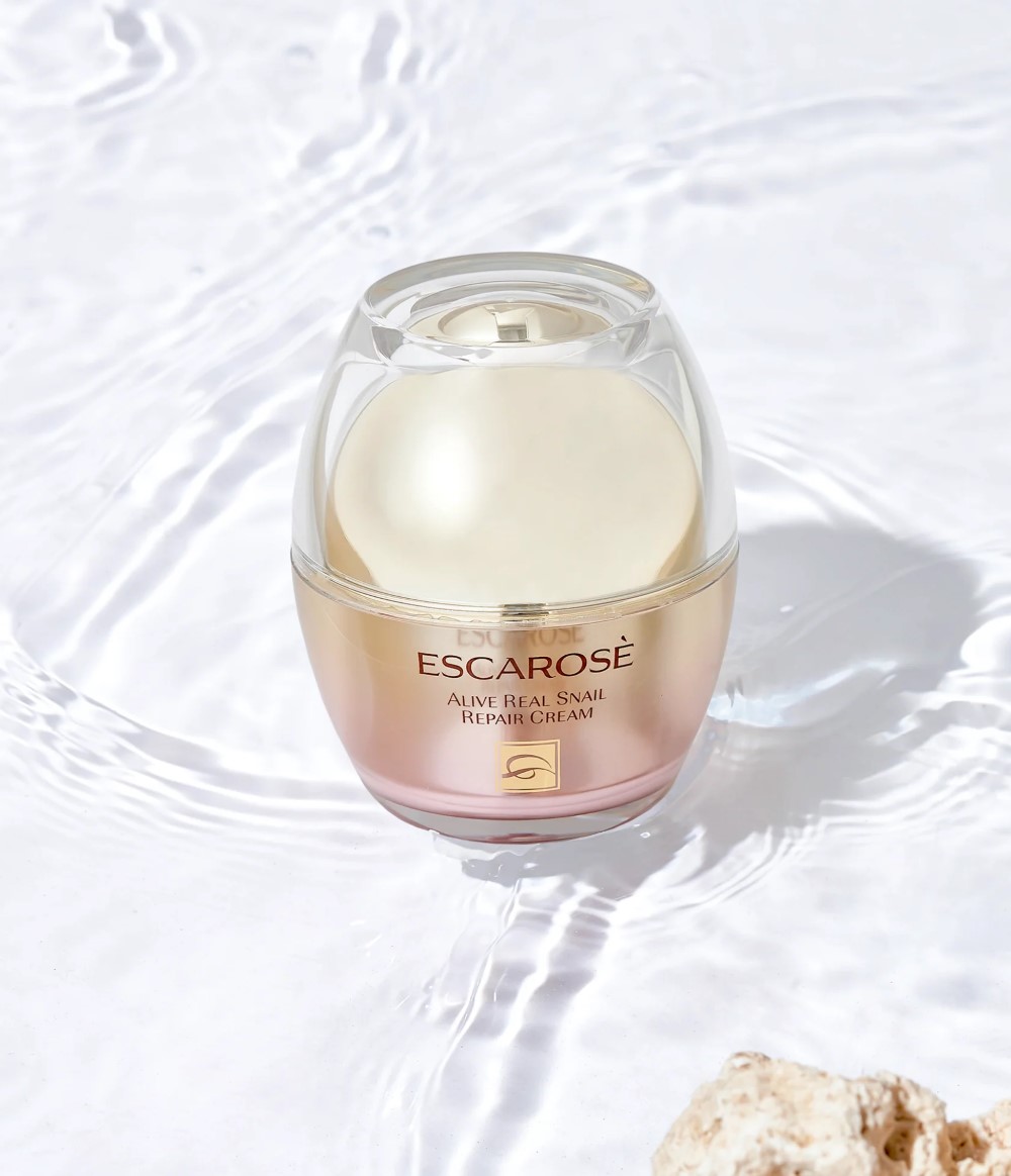 Buy Alive Real Snail Korean Repair Cream from ESCAROSÉ available online at VEND. Explore more skincare products now