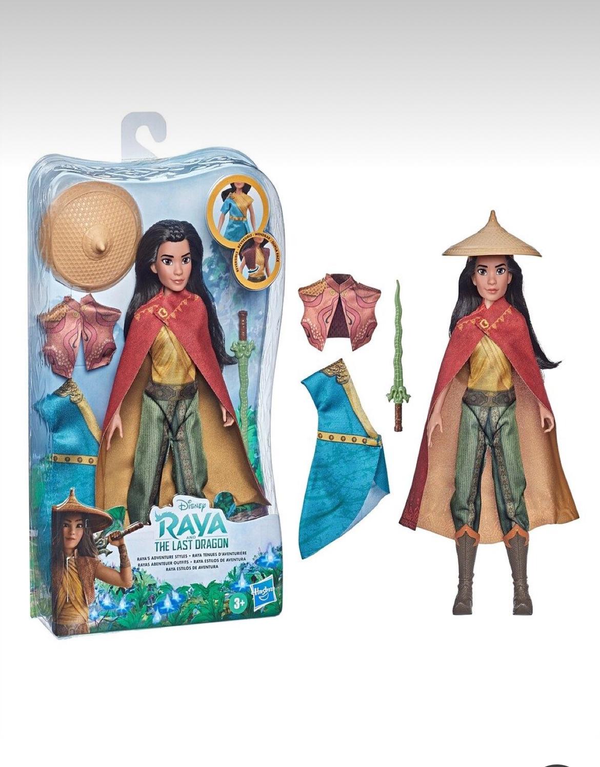 The doll includes pants, a cape, a dress, and a reversible vest. Complete Raya's look with her sword accessory, hat, and boots.